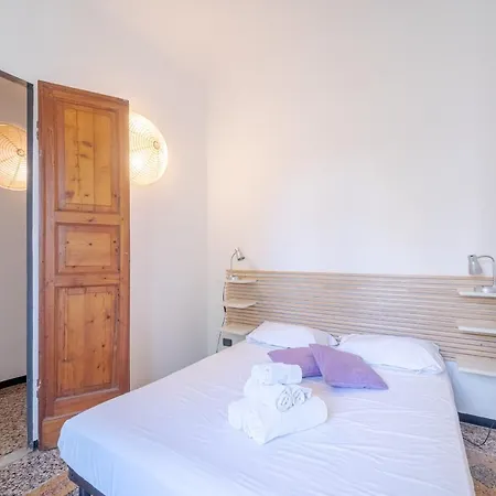 Orto Botanico Roomy * Генуя