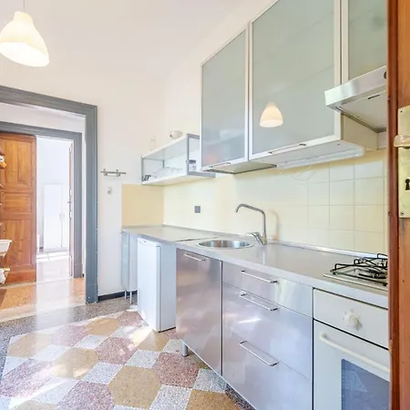 Orto Botanico Roomy Апартаменты Генуя